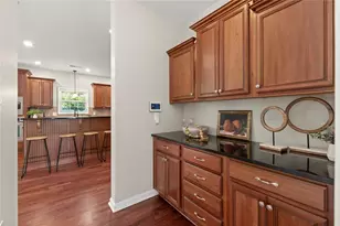 5270 Estates Dr, Atlanta, GA 30349 - Photo 9