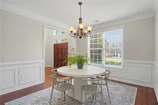 5270 Estates Dr, Atlanta, GA 30349 - Photo 3