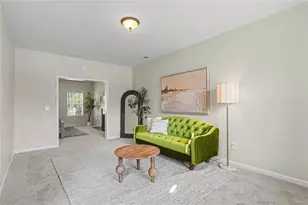 5270 Estates Dr, Atlanta, GA 30349 - Photo 5