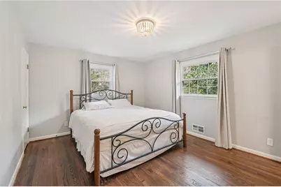 4372 Ashwoody Trail NE, Atlanta, GA 30319 - Photo 9