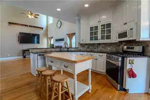 2255 Pinehaven Ct, Grayson, GA 30017 - Photo 5