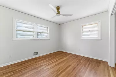 3954 Artist View, Decatur, GA 30034 - Photo 11