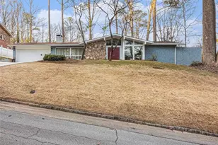 3590 Cloudland Dr, Stone Mountain, GA 30083 - Photo 5