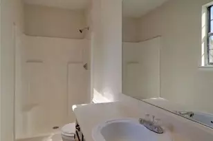 1007 Leeward Ln, Jonesboro, GA 30238 - Photo 3