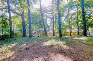 2744 Fairlane Dr SE, Atlanta, GA 30354 - Photo 19