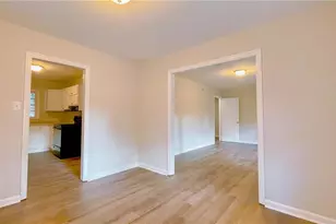 2744 Fairlane Dr SE, Atlanta, GA 30354 - Photo 13