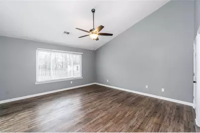 6325 N Glen Drive N, Cumming, GA 30028 - Photo 17