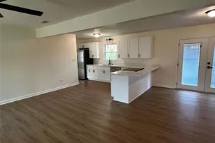 128 Sharon Ct, Dallas, GA 30132 - Photo 5