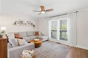 4922 Willow Creek Dr, Woodstock, GA 30188 - Photo 11