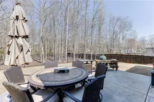 331 Hemlock Ct, Hoschton, GA 30548 - Photo 35