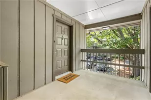 214 Smokerise Cir SE, Marietta, GA 30067 - Photo 3