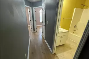 2713 Rambling Way, Lithonia, GA 30058 - Photo 11