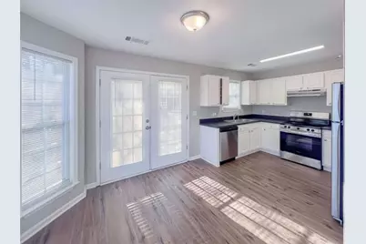 4932 Sunny Ridge Court, Flowery Branch, GA 30542 - Photo 9