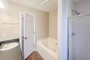 4932 Sunny Ridge Ct, Flowery Branch, GA 30542 - Photo 19