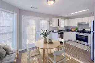 4932 Sunny Ridge Ct, Flowery Branch, GA 30542 - Photo 7