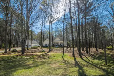 2669 Bay Ridge Drive, Loganville, GA 30052 - Photo 5