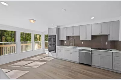 2696 Long Lake Terrace, Roswell, GA 30075 - Photo 13