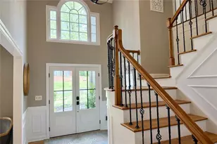 5635 Grove Point Rd, Johns Creek, GA 30022 - Photo 3