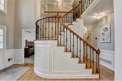 5635 Grove Point Road, Johns Creek, GA 30022 - Photo 3