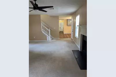 1576 Rogers Crossing Drive, Lithonia, GA 30058 - Photo 5