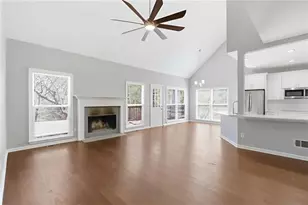 1625 Reynolds Mill Dr, Lawrenceville, GA 30043 - Photo 9