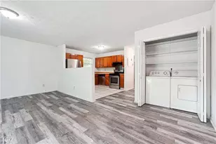 3799 Henry Ct, Acworth, GA 30101 - Photo 9