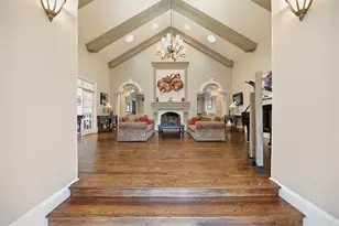 890 Marseilles Dr, Sandy Springs, GA 30327 - Photo 7