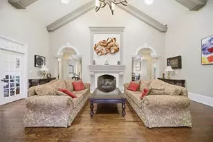 890 Marseilles Dr, Sandy Springs, GA 30327 - Photo 9