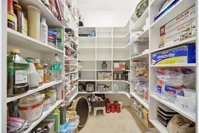 890 Marseilles Drive, Sandy Springs, GA 30327 - Photo 19