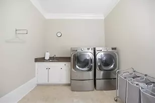 890 Marseilles Dr, Sandy Springs, GA 30327 - Photo 23