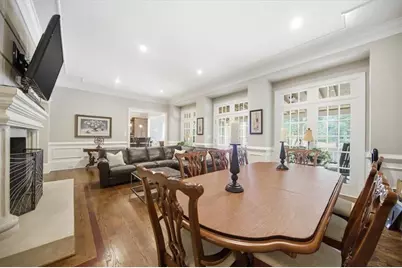 890 Marseilles Drive, Sandy Springs, GA 30327 - Photo 17