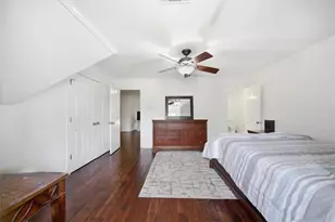 890 Marseilles Dr, Sandy Springs, GA 30327 - Photo 31