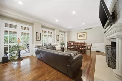 890 Marseilles Drive, Sandy Springs, GA 30327 - Photo 15