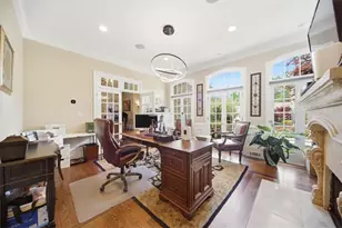 890 Marseilles Dr, Sandy Springs, GA 30327 - Photo 11