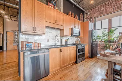 3235 Roswell Road NE #819, Atlanta, GA 30305 - Photo 19