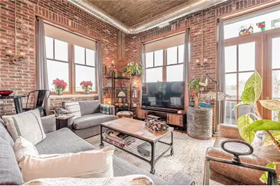 3235 Roswell Road NE #819, Atlanta, GA 30305 - Photo 1