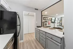 2965 Pharr Ct S Northwest, Atlanta, GA 30305 - Photo 5