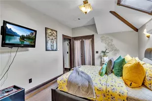 586 Auburn Ave NE, Atlanta, GA 30312 - Photo 17