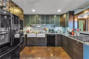 586 Auburn Ave NE, Atlanta, GA 30312 - Photo 3