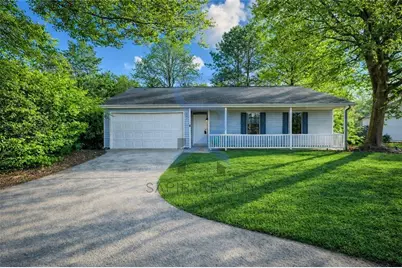 5694 Phillips Drive, Morrow, GA 30260 - Photo 1