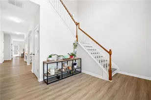 3402 Rustic Trail Ln, Buford, GA 30519 - Photo 3