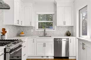 2226 Melante Dr NE, Atlanta, GA 30324 - Photo 13