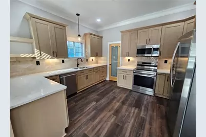 198 Wellington Street SW, Atlanta, GA 30314 - Photo 9