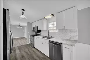 85 Winding Vine Ln, Nicholson, GA 30565 - Photo 7