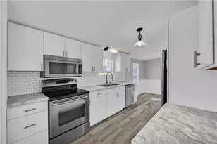 85 Winding Vine Ln, Nicholson, GA 30565 - Photo 11