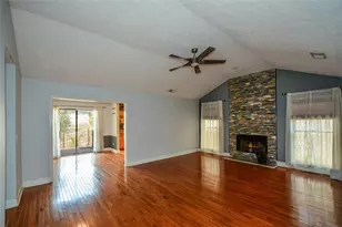 1113 Capital Club Cir NE, Brookhaven, GA 30319 - Photo 5