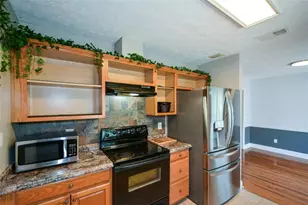 1113 Capital Club Cir NE, Brookhaven, GA 30319 - Photo 17