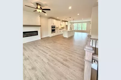 364 Sunset Hollow Street, Sugar Hill, GA 30518 - Photo 7