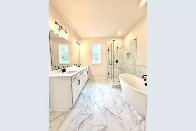 364 Sunset Hollow Street, Sugar Hill, GA 30518 - Photo 19
