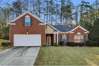 3960 Medlock Park Drive, Snellville, GA 30039 - Photo 1